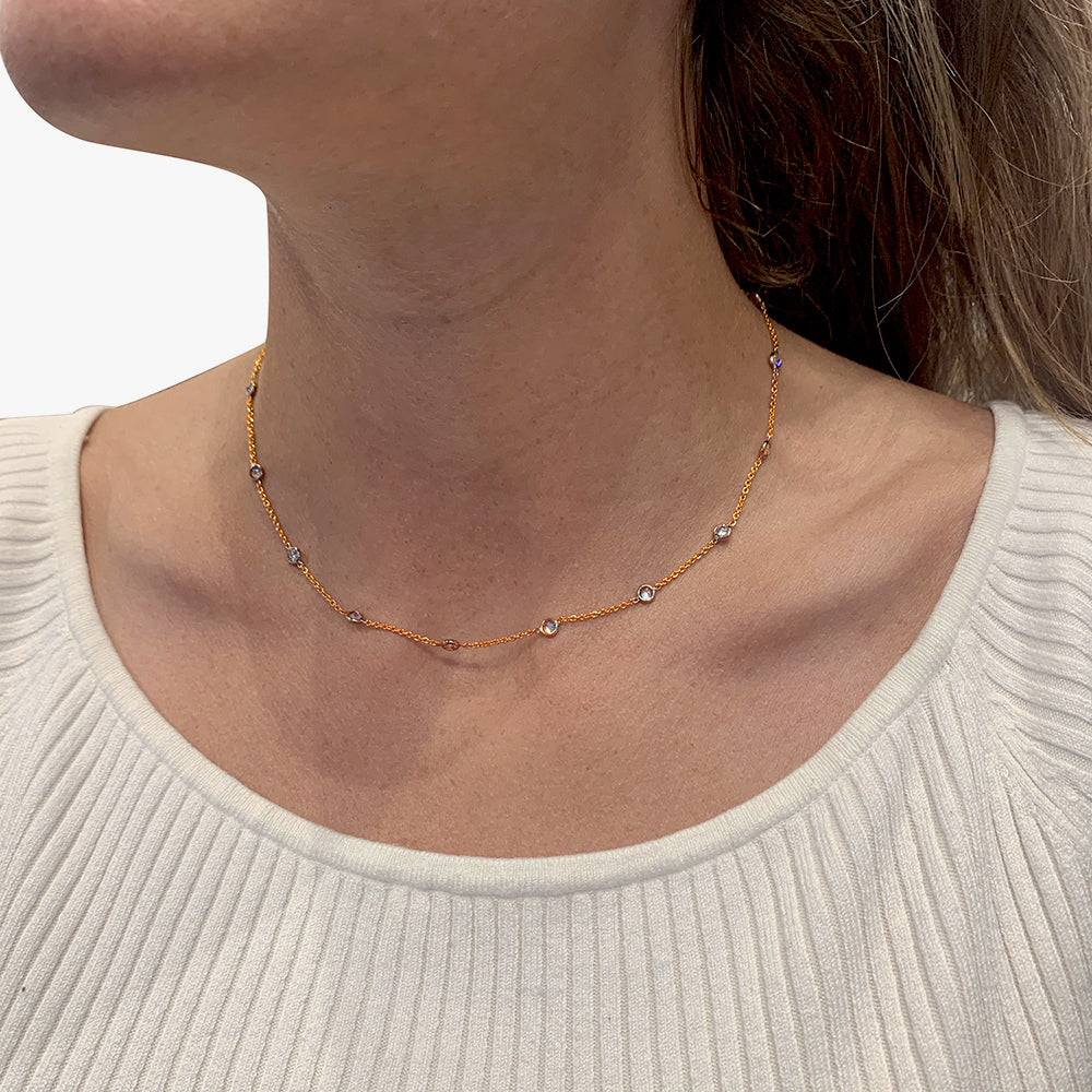 Collier gouttière 2 ors 750/000 serti de 16 diamants 2,53 carats 6