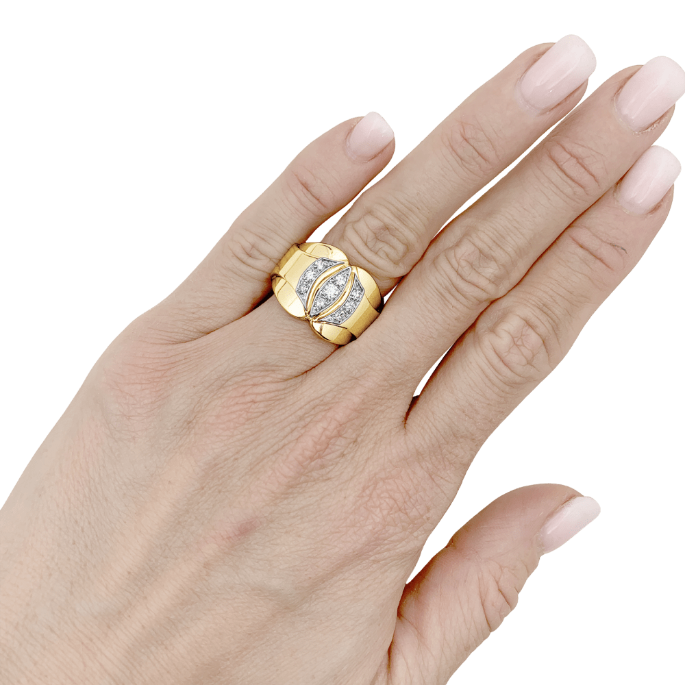 Bague vintage, deux tons d'or et diamants.  6