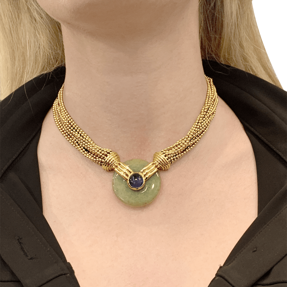 Collier Verney, or jaune, jade et saphir.  7