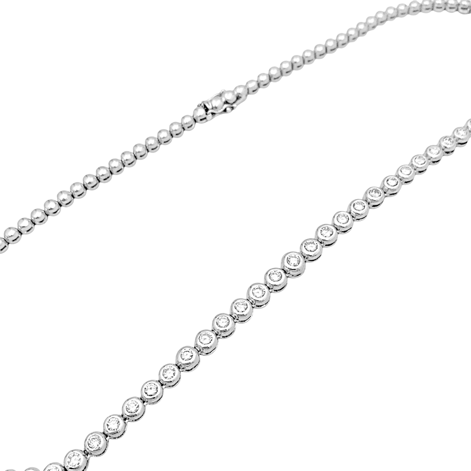 Collier rivière diamants, or blanc. 3