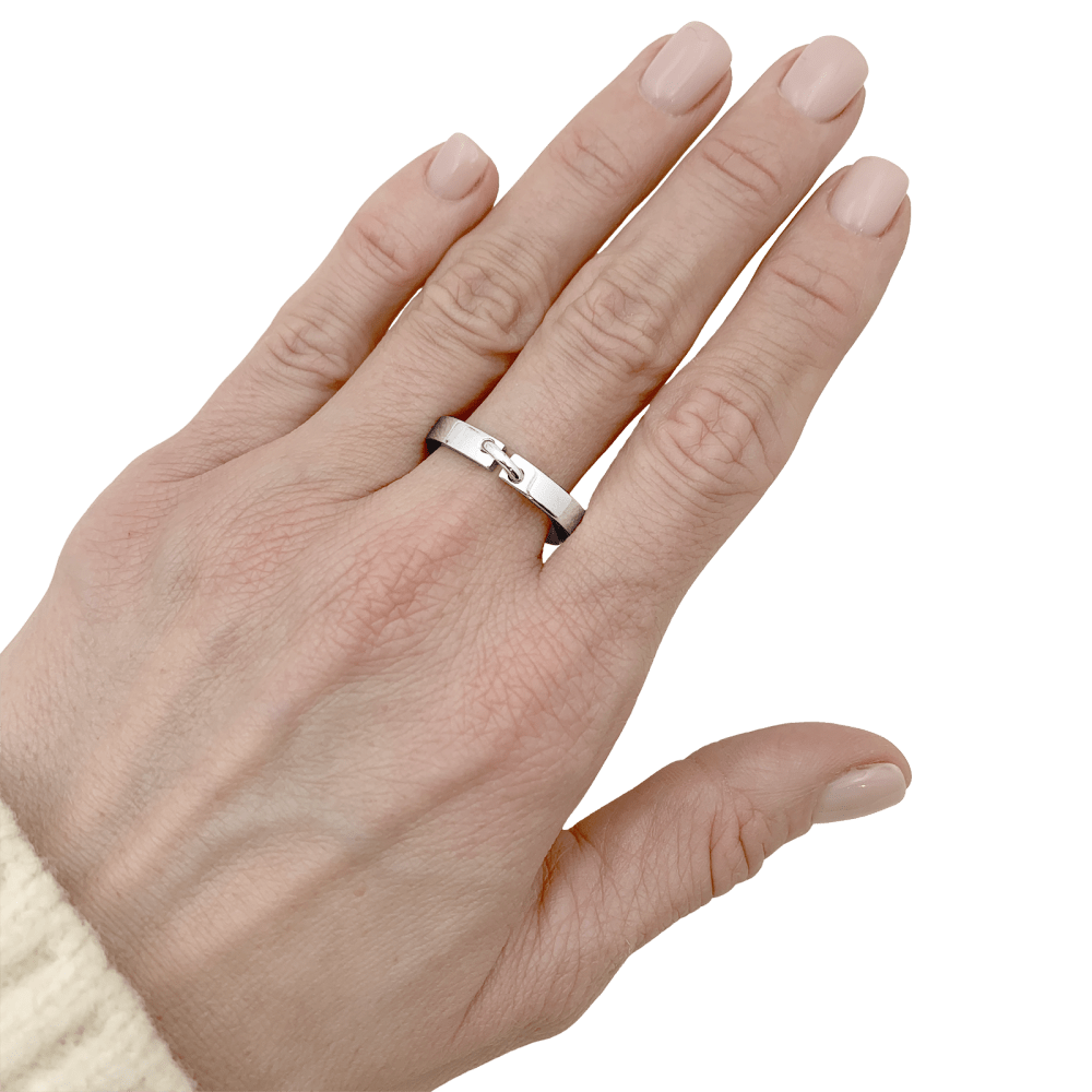 Bague Chaumet , "Liens évidence", or blanc. 2