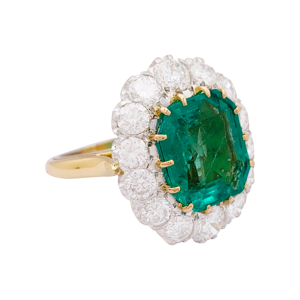 Bague Pompadour émeraude, diamants, platine et or jaune. 4