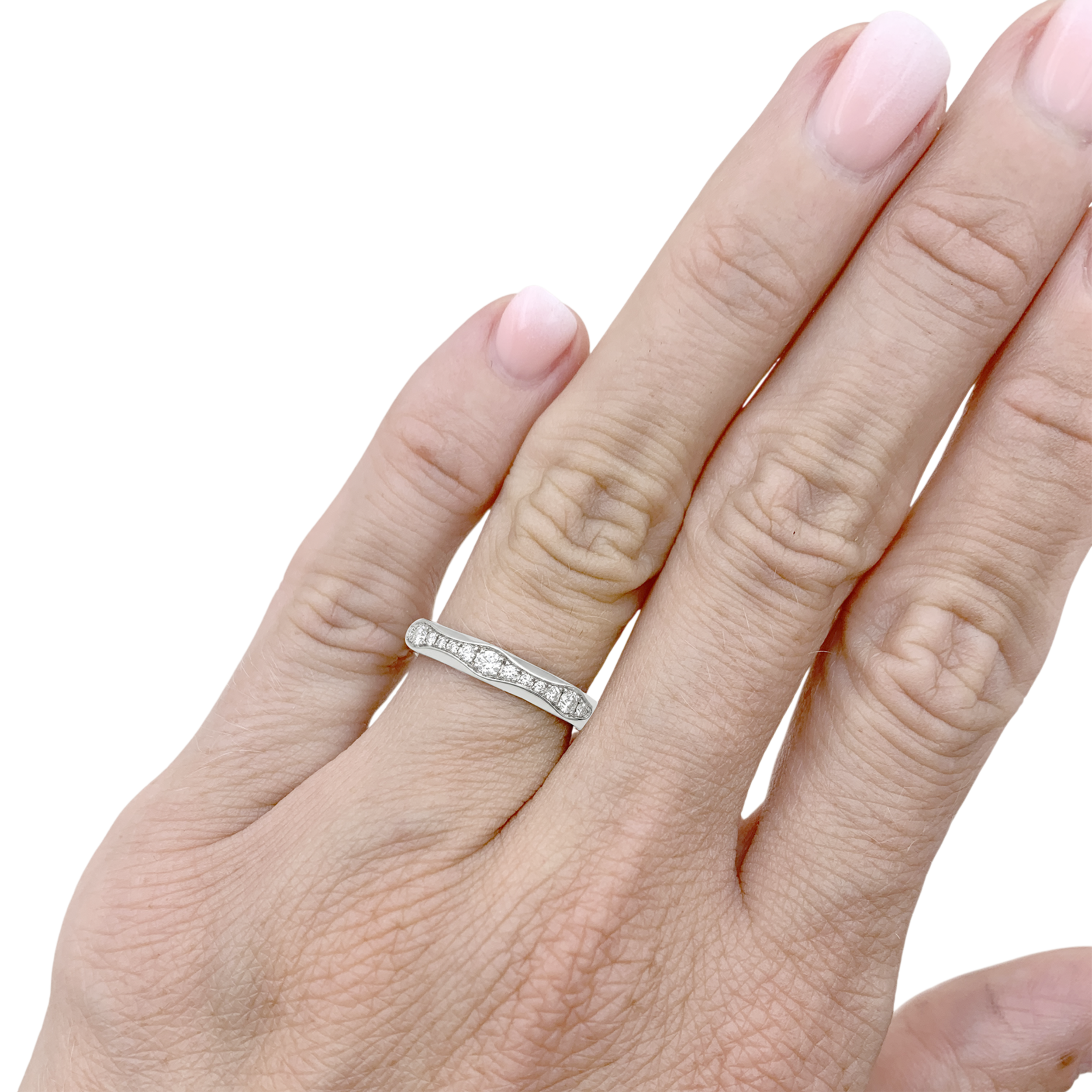 Bague Bulgari, "Infinito" en platine et diamants.  5
