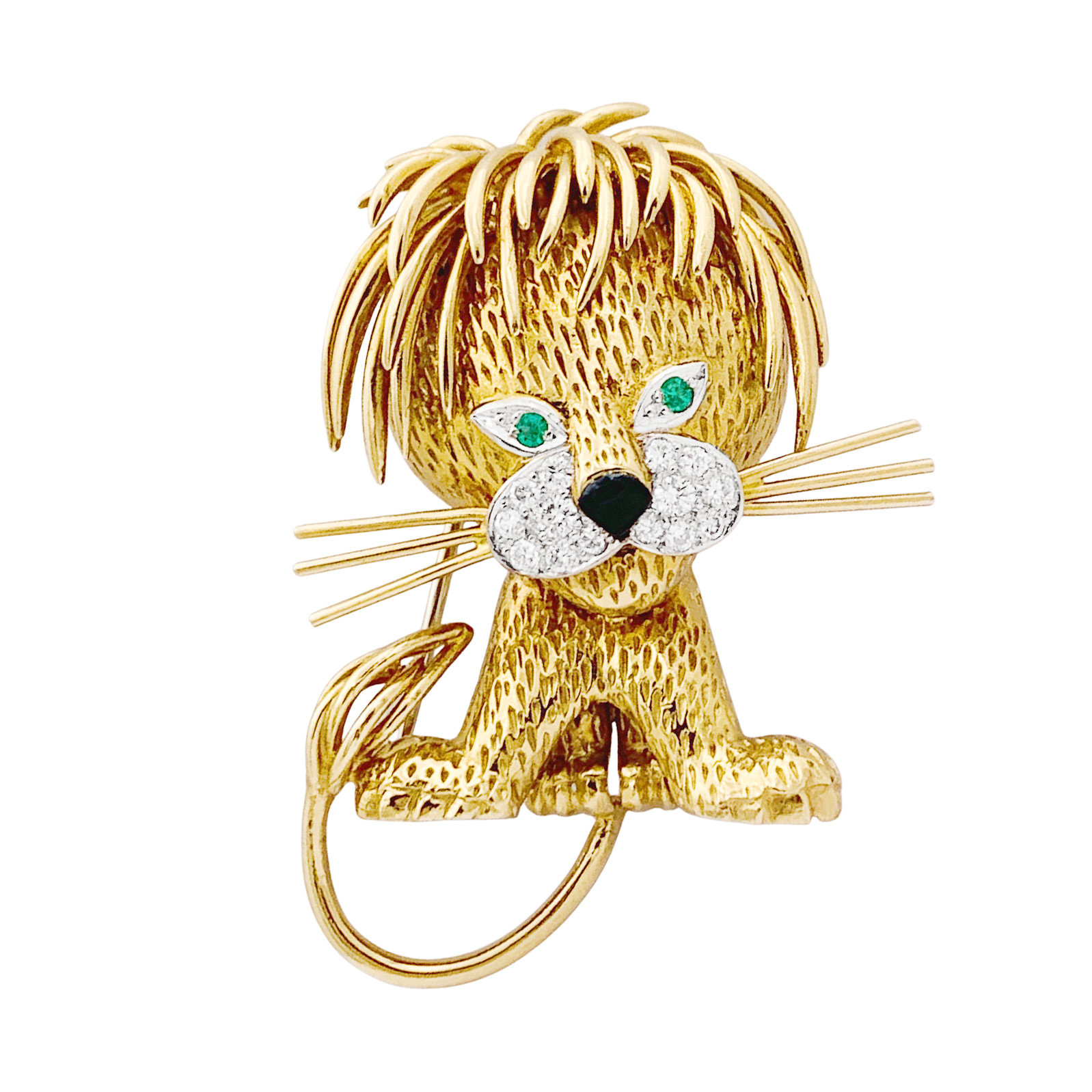 Clip Van Cleef & Arpels, "Lion Ebouriffé", or jaune, émeraude, diamants. 1