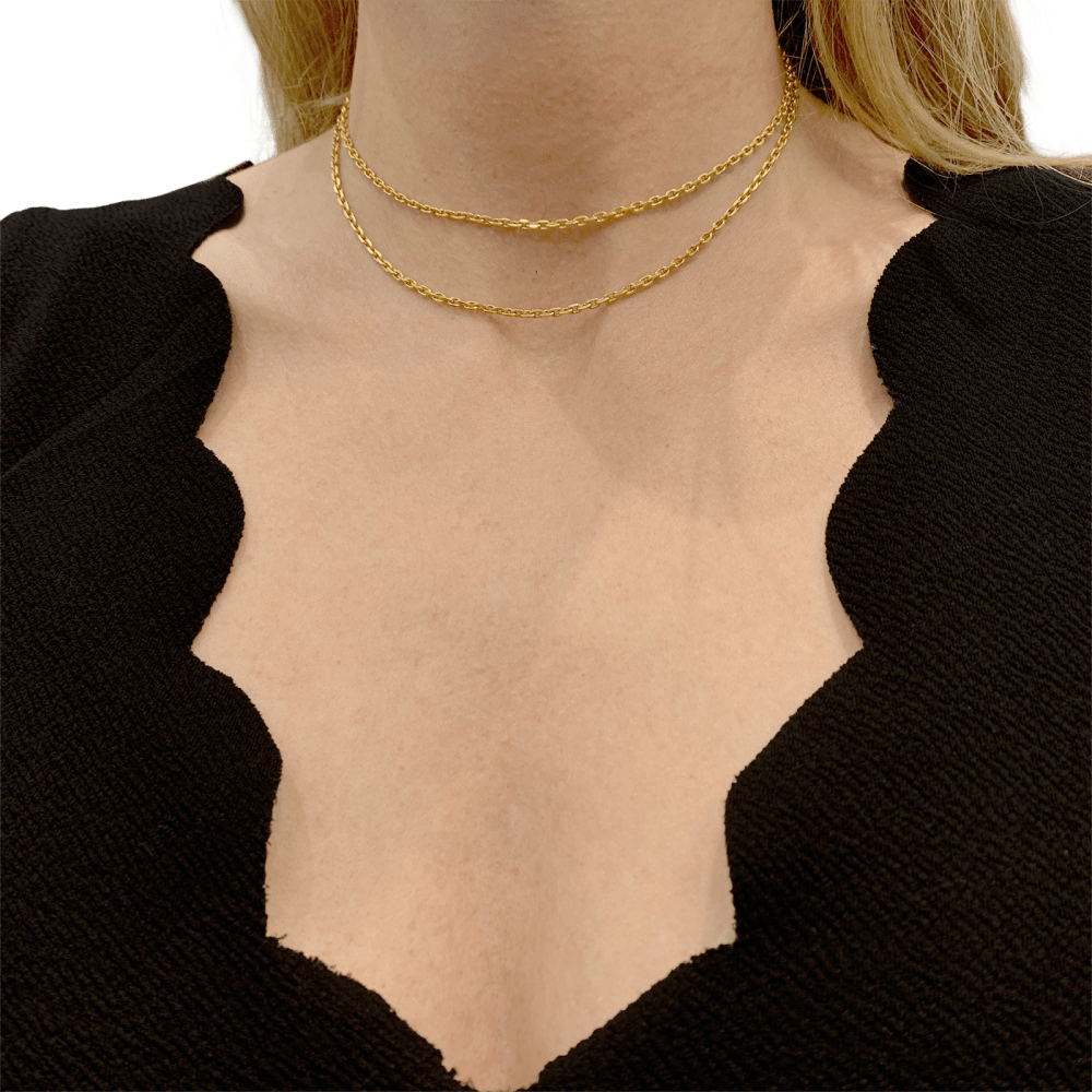 Sautoir en or jaune. 7