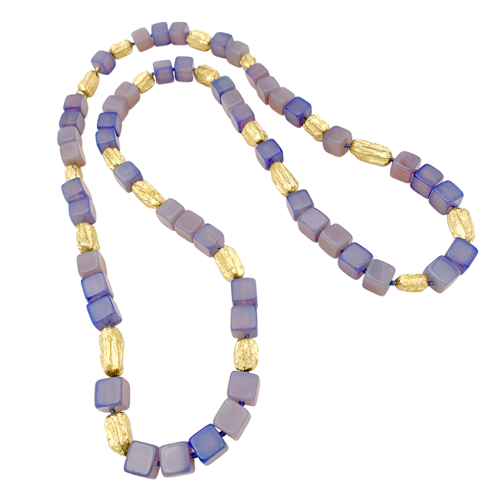 Sautoir cubes de calcédoine et motifs en or jaune. 6
