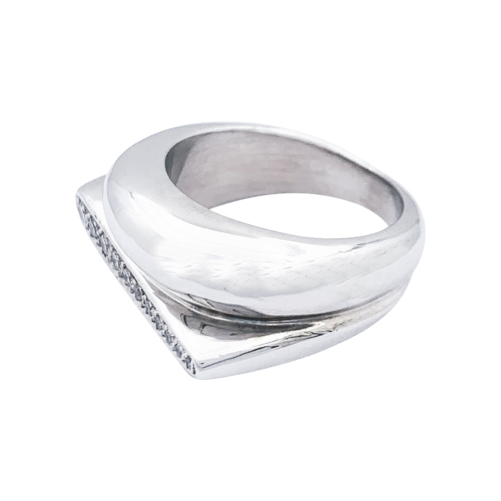 Bague Fred, "Success", en or blanc et diamants. 4