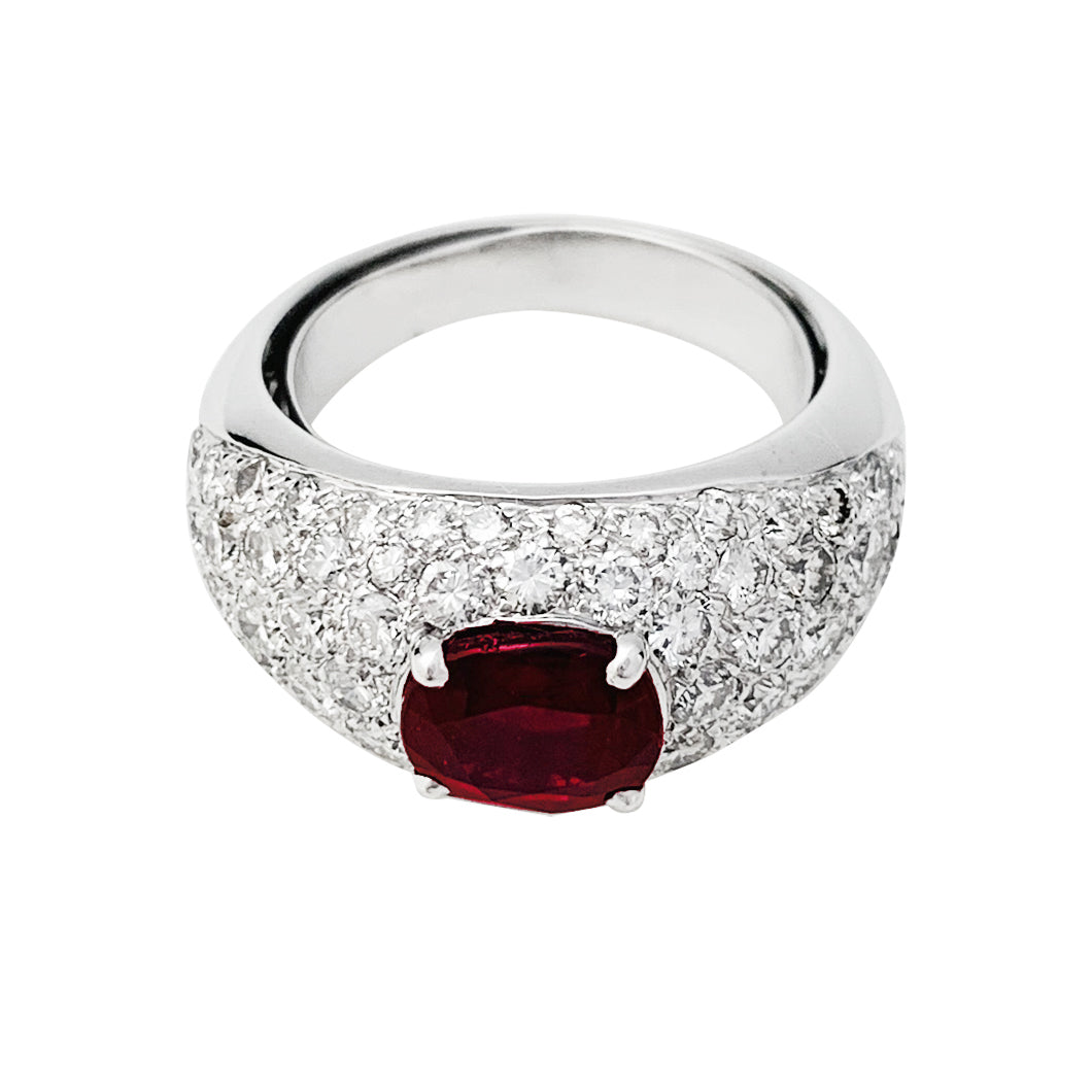Bague jonc pavage diamant, rubis 1,78 carats. 2
