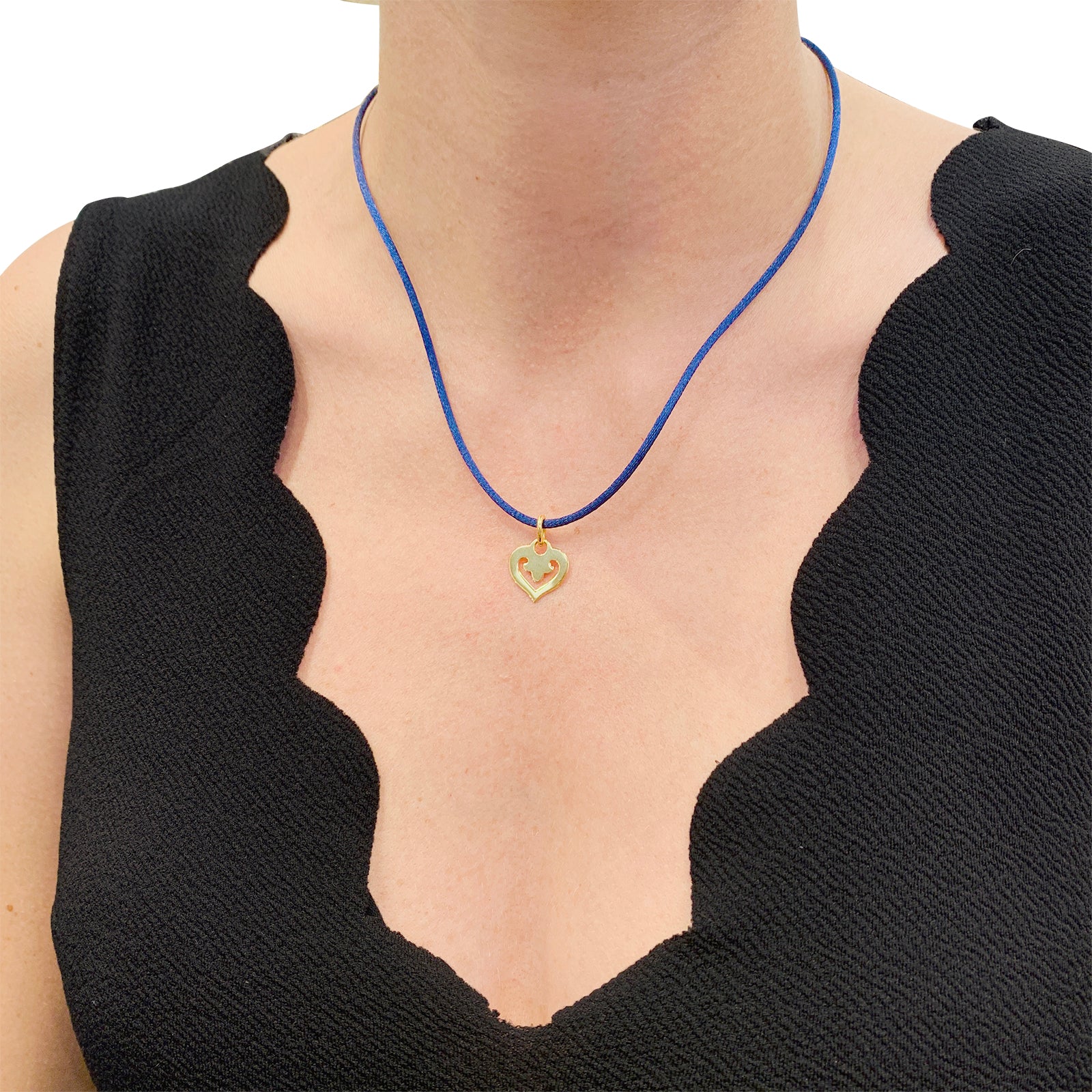 Pendentif O.J.Perrin, "Coeur Légendes", or jaune. 6