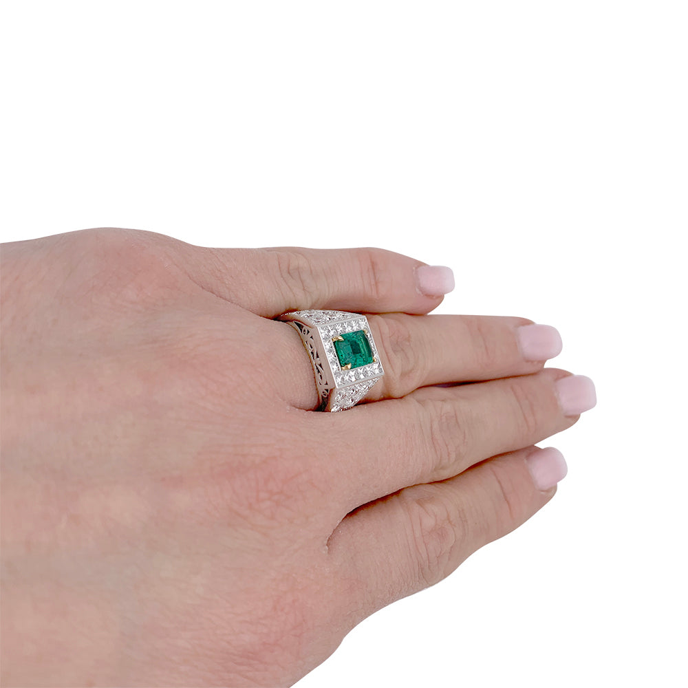 Bague, or blanc, platine, émeraude, diamants. 2