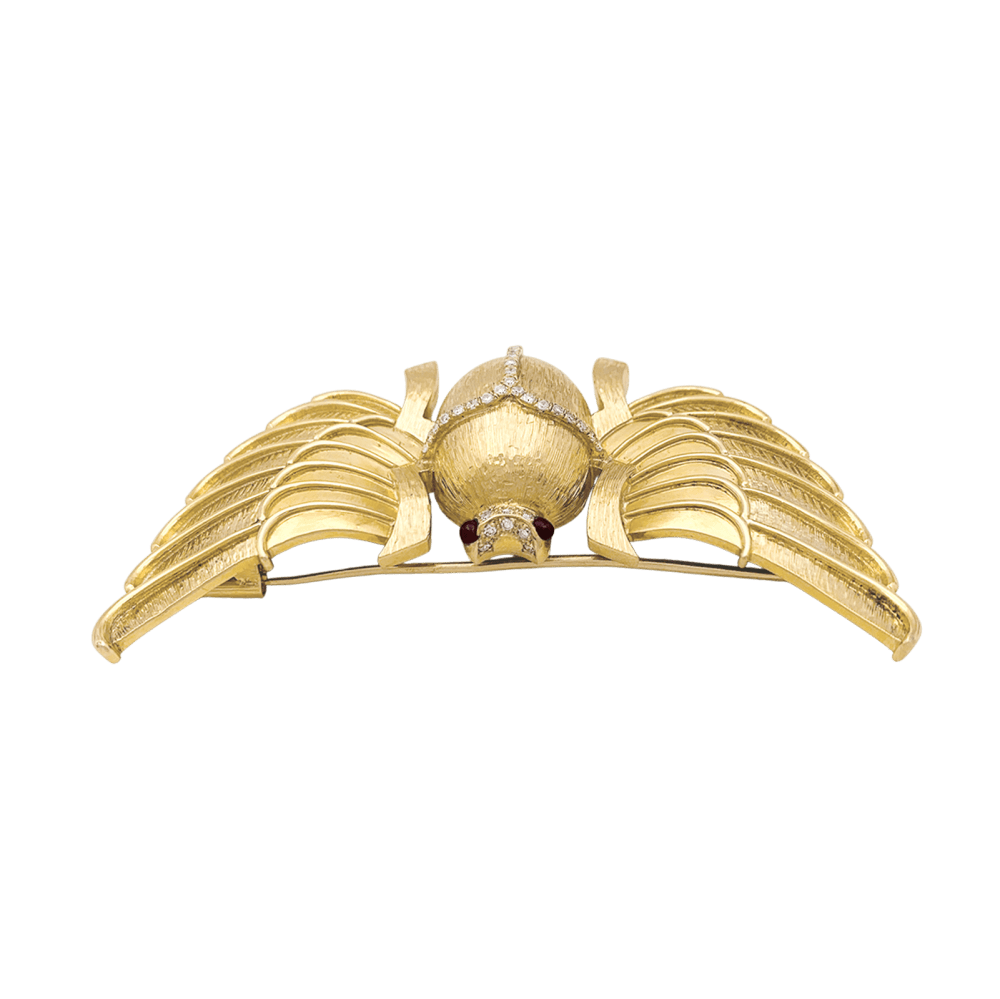 Broche "Scarabée" en or jaune, diamants et rubis.   4