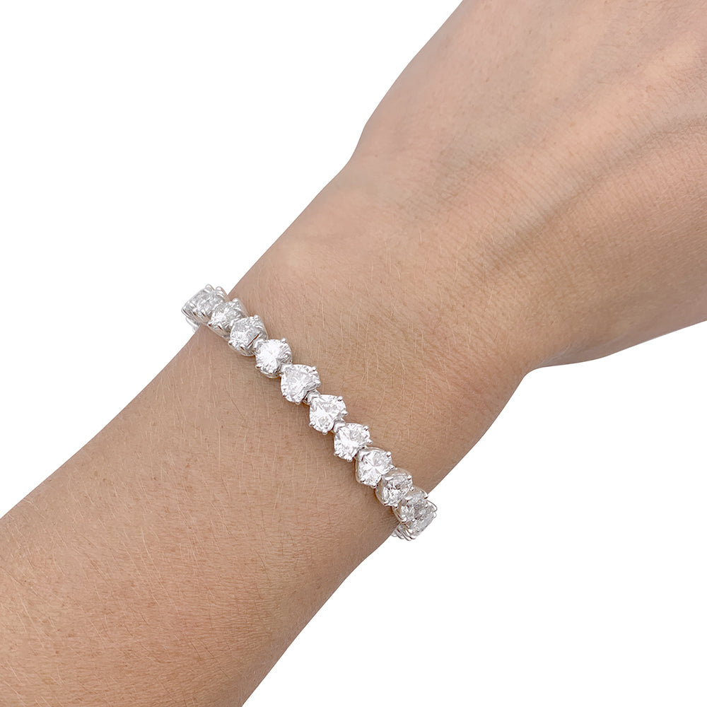 Bracelet Dubail Paris, diamants coeurs, platine. 6
