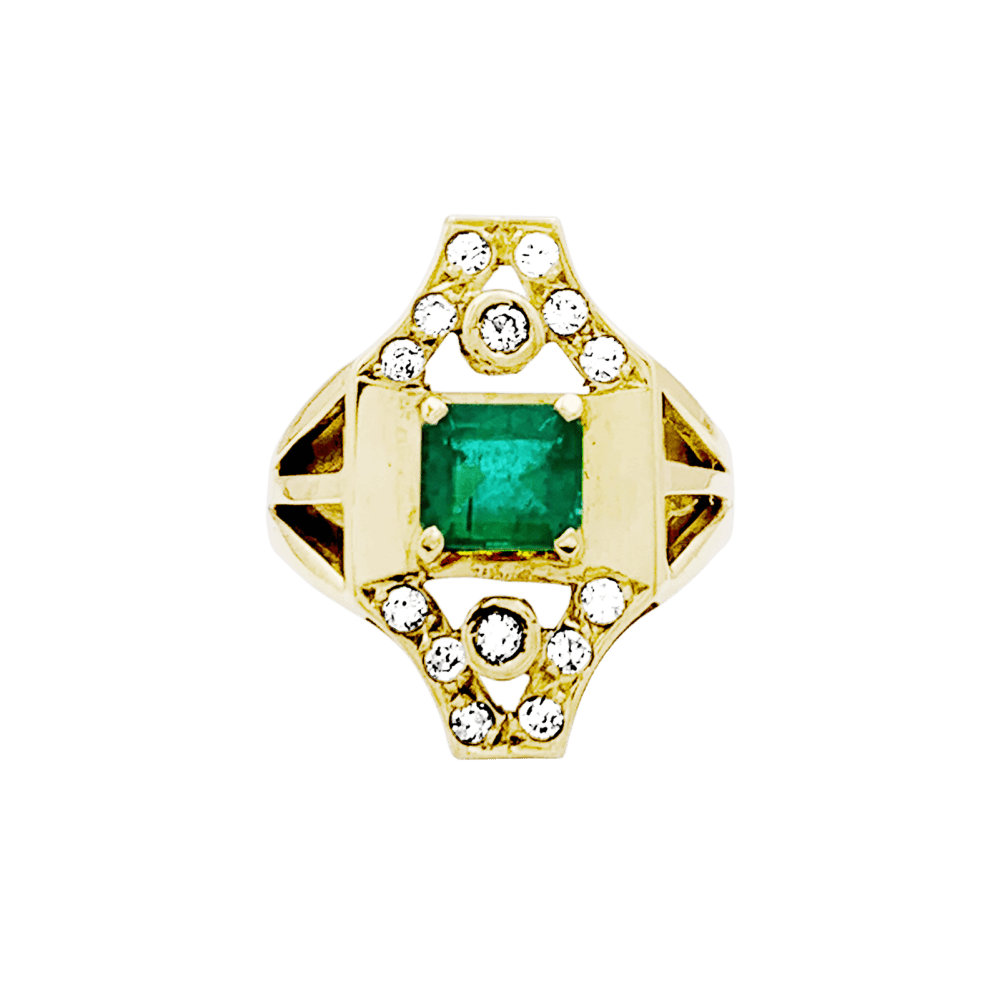 Bague or jaune, émeraude et diamants. 1