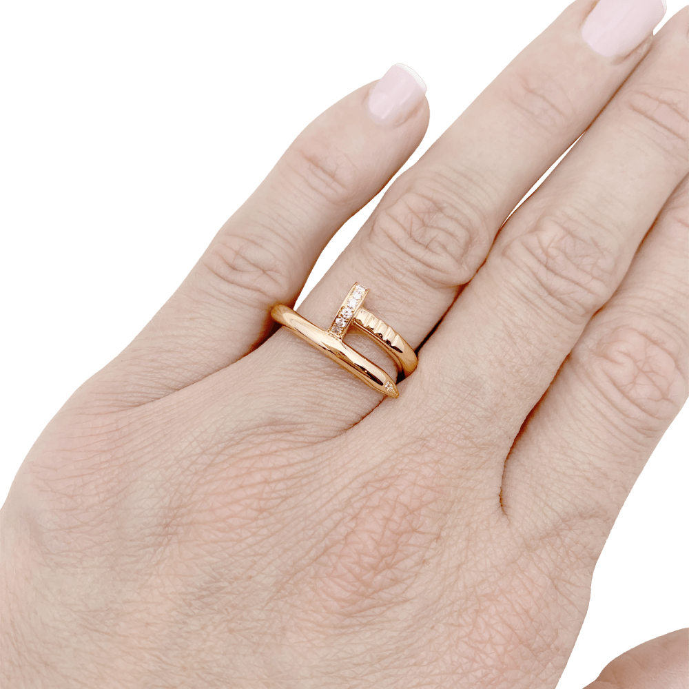 Bague Cartier, "Juste un Clou", or rose, diamants. 5