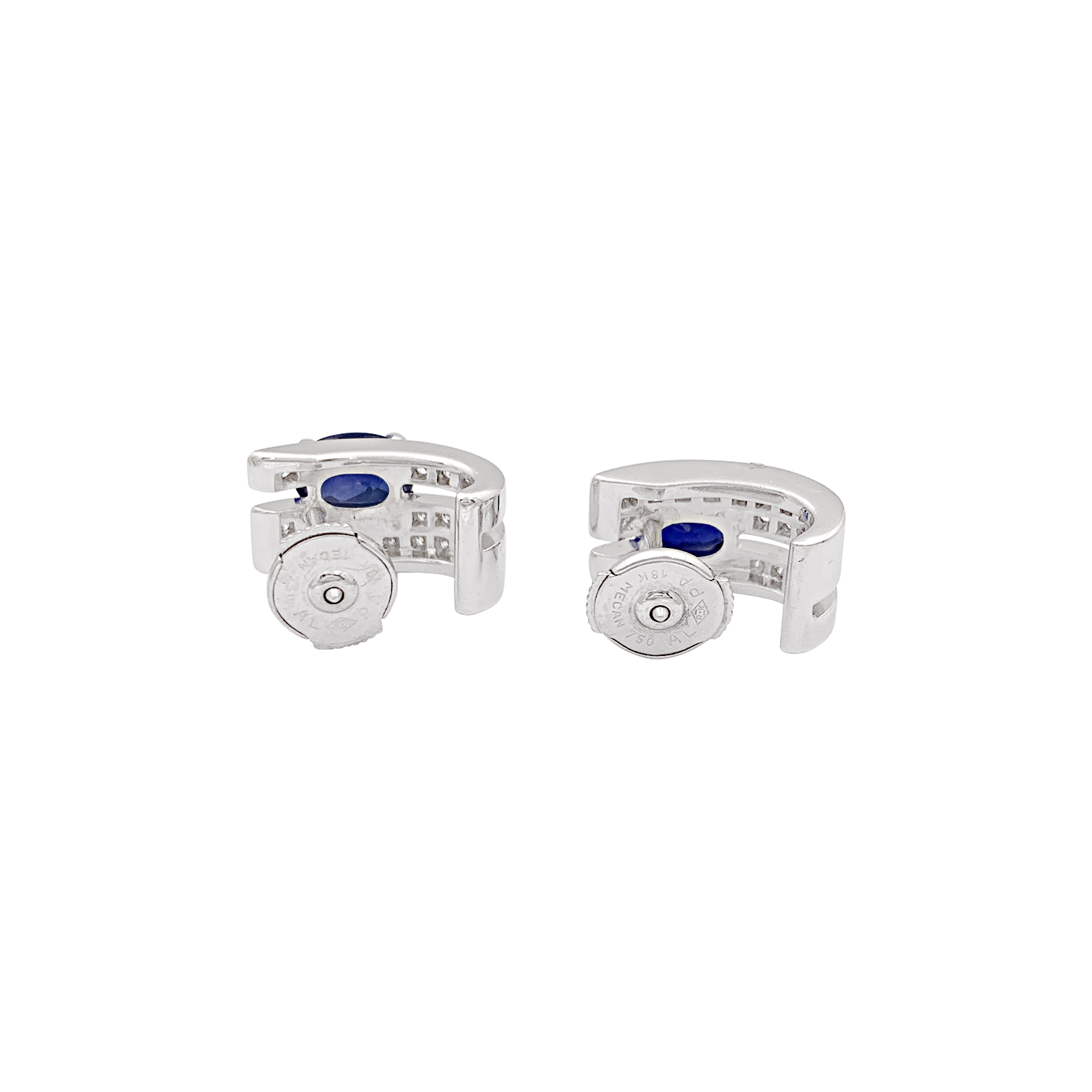 Boucles d'oreilles saphirs, diamants, or blanc. 1