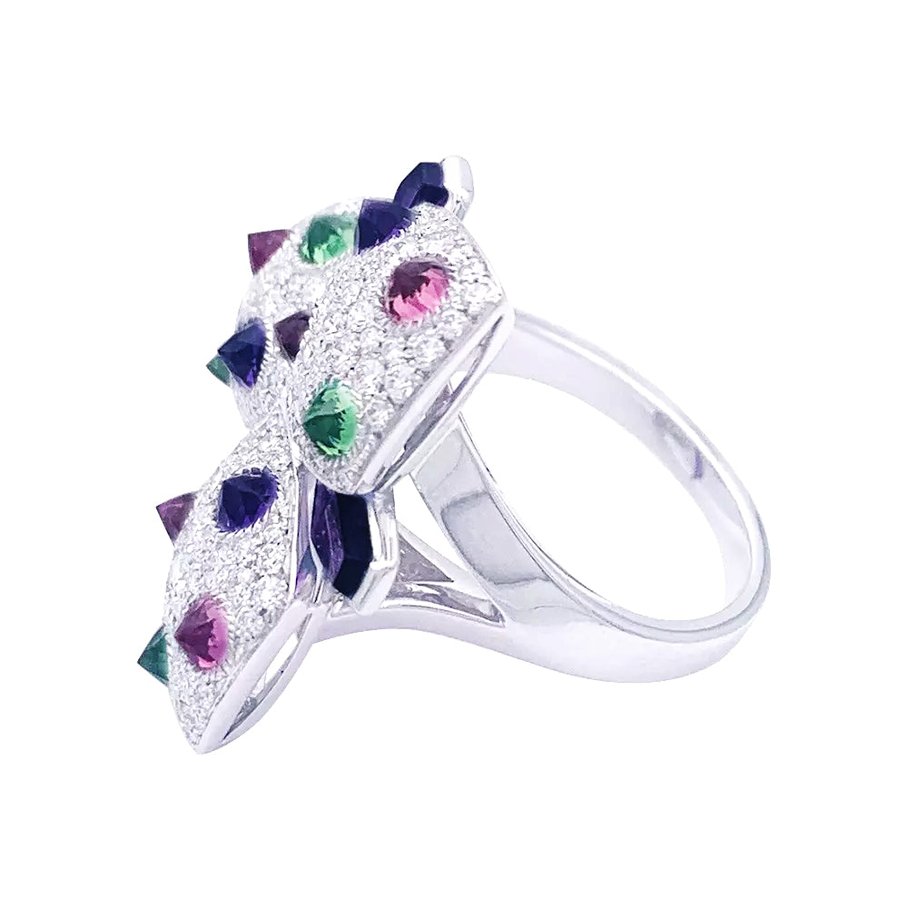 Bague Cartier, "Caresse d'Orchidées", or blanc, diamants, pierres de couleurs. 3