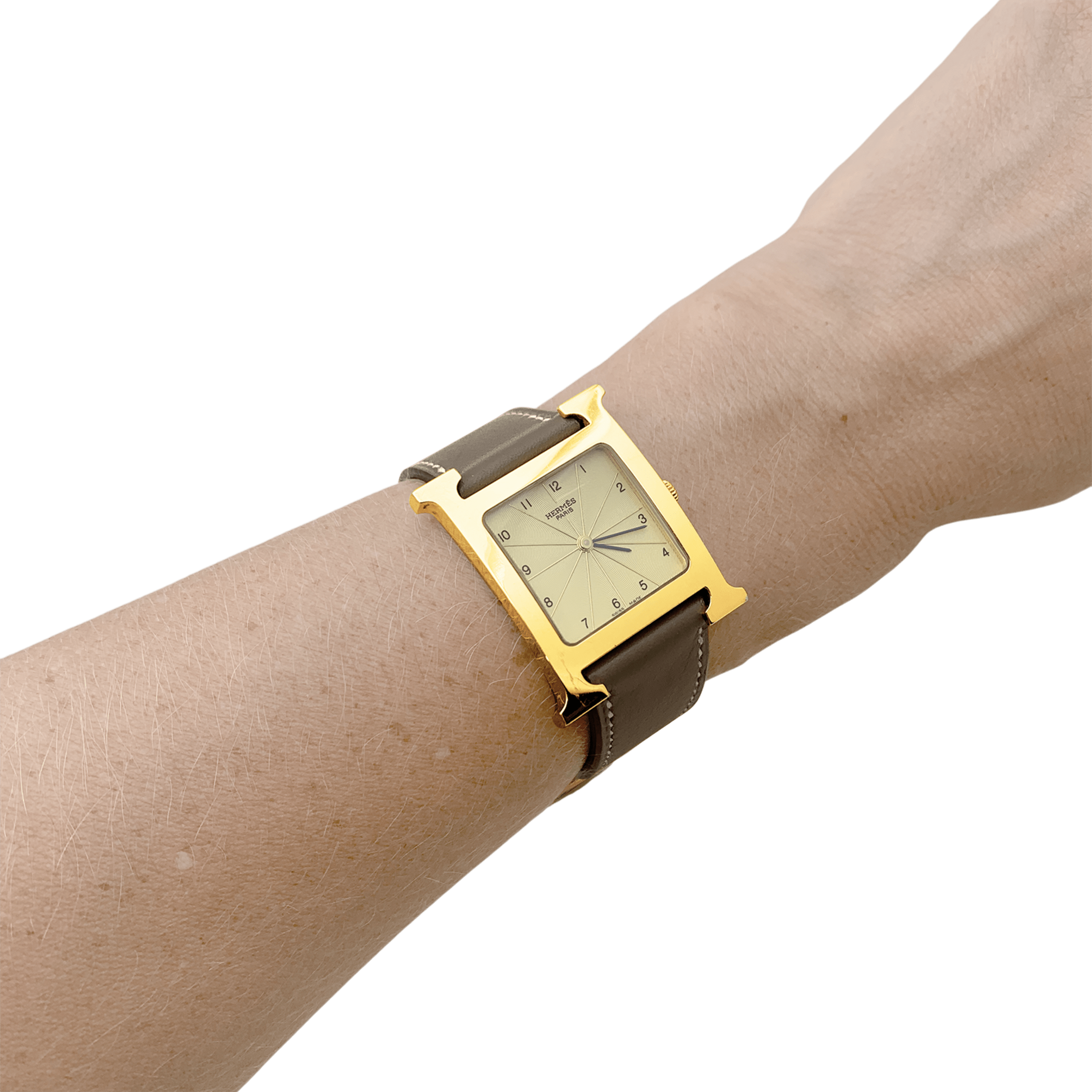 Montre Hermès, "Heure H", plaqué or, acier.  6