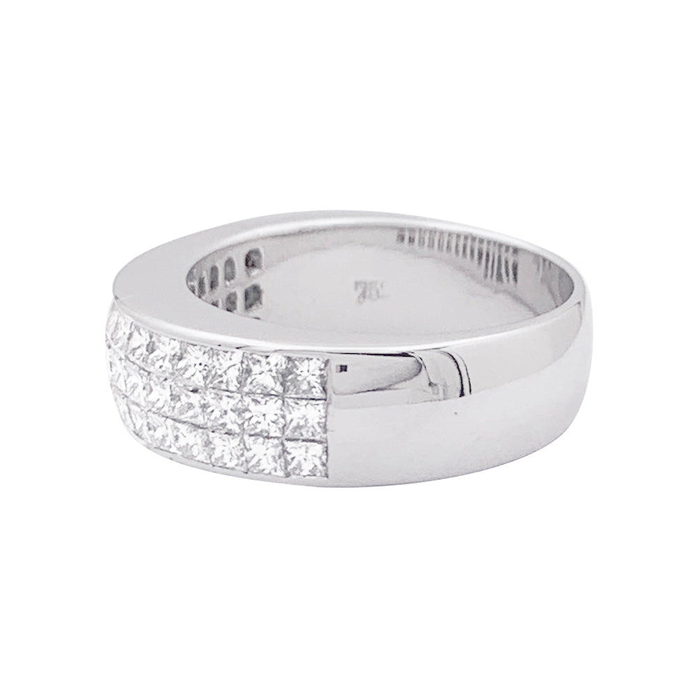 Bague pavage or blanc, diamants princesse. 3