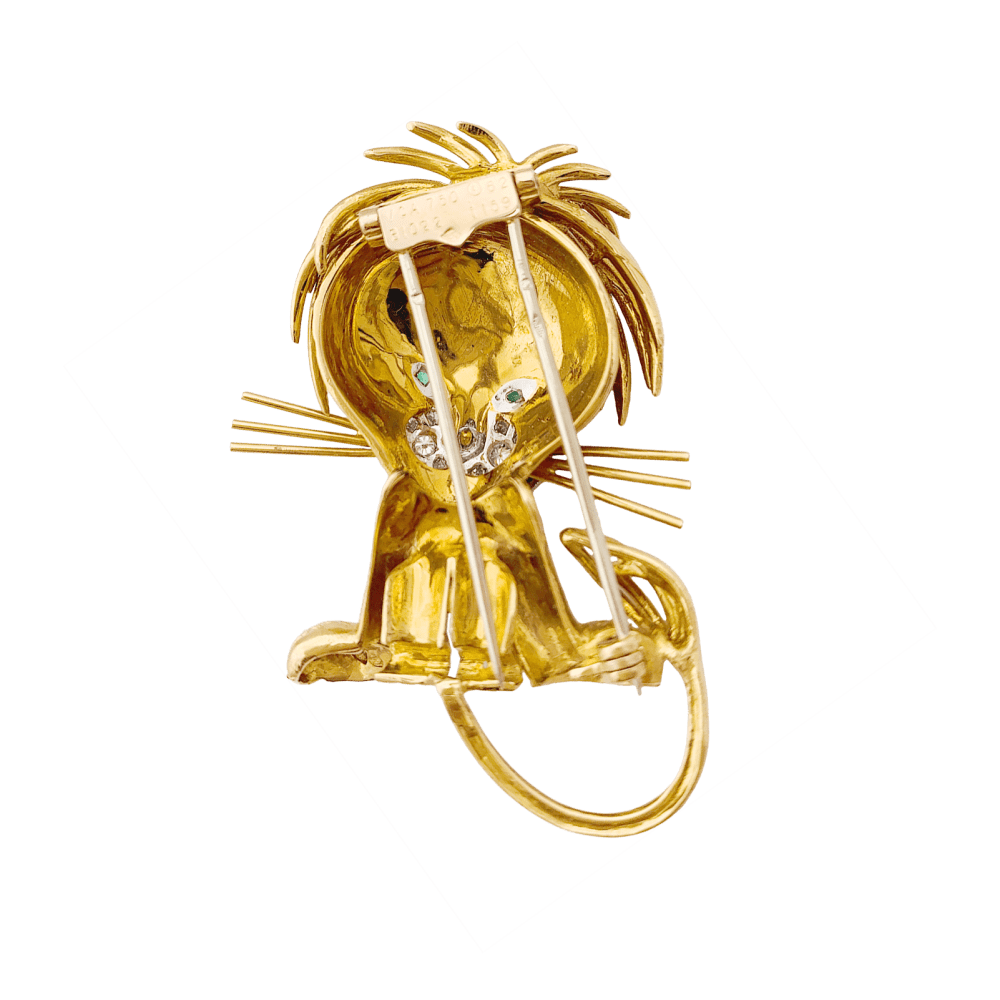 Clip Van Cleef & Arpels, "Lion Ebouriffé", or jaune, émeraude, diamants. 5