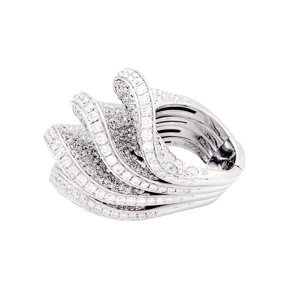 Bague De Grisogono "Onde" or blanc, diamants. 5