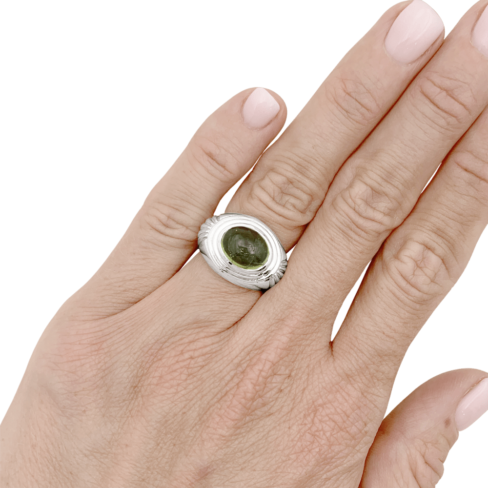 Bague Boucheron, "Jaïpur", or blanc et tourmaline verte.  5