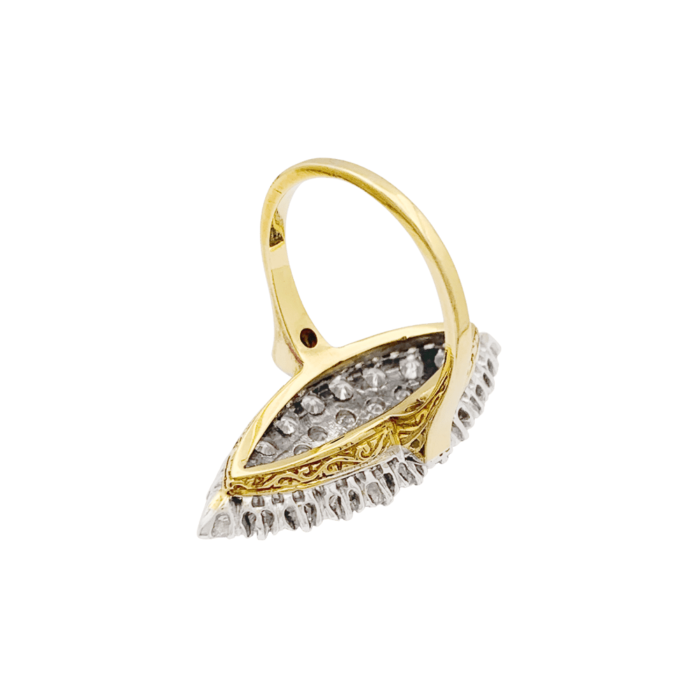 Bague marquise, deux ors, diamants. 4