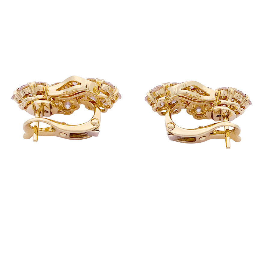 Boucles d'oreilles Van Cleef & Arpels "Snowflake" or jaune, diamants. 1