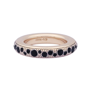 Bague Pomellato "Iconica" or rose, diamants noirs.