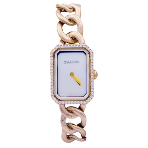 Chanel gold and diamonds watch, "Première Chaîne Gourmette" collection.