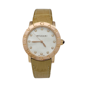 Pink gold Bulgari watch "BB 33" collection.