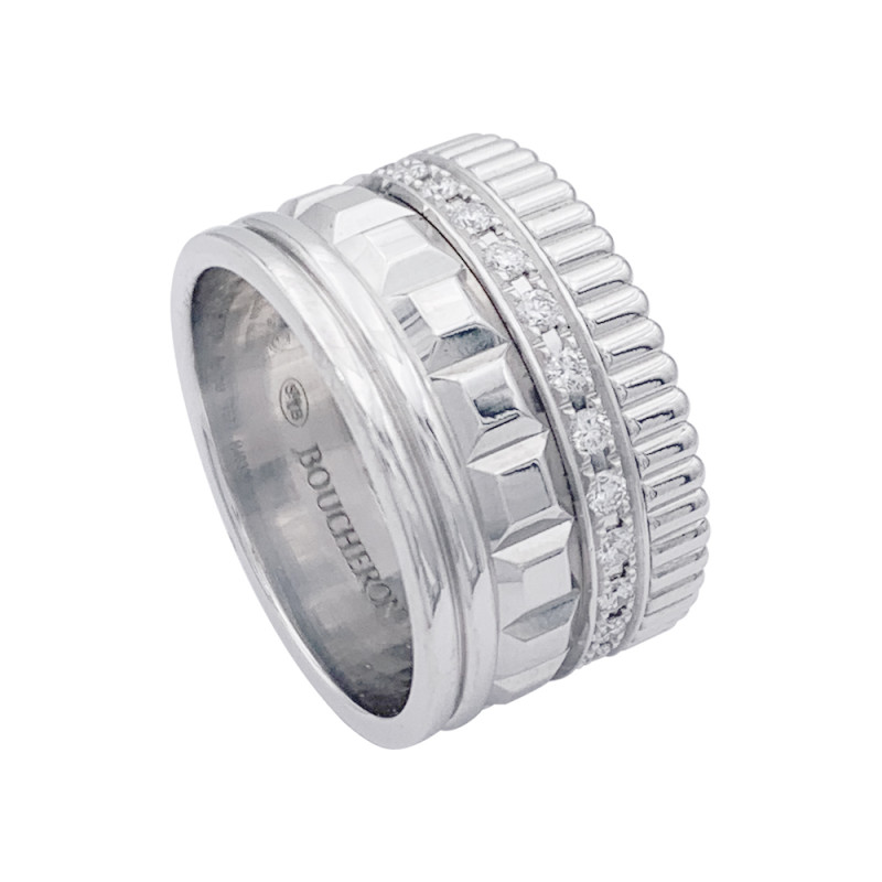 Boucheron white gold and diamonds ring, "Quatre Radiant Edition" collection.