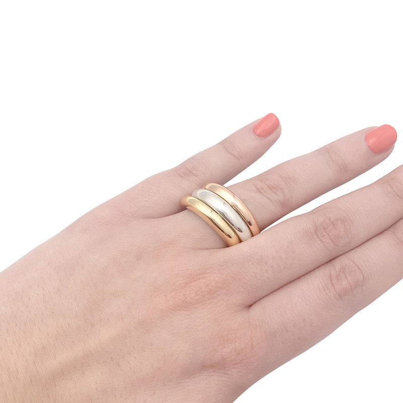 Cartier "Trinity" vintage gold ring.
