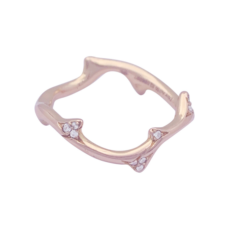 Dior diamonds and gold ring, "Bois de Rose" collection.