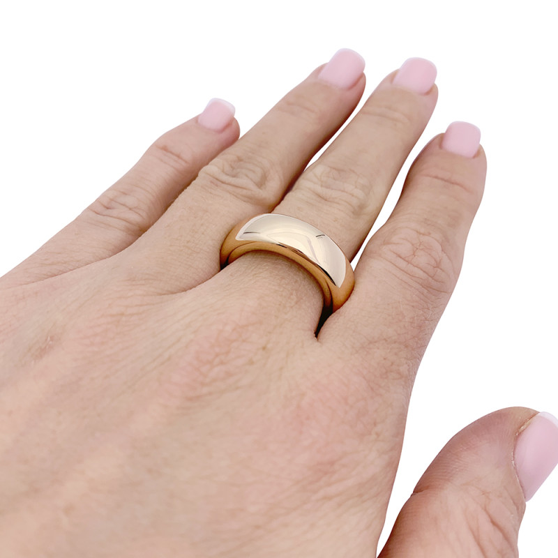 Pomellato white gold ring, "Iconica Slim" collection.
