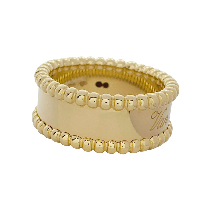 Van Cleef & Arpels gold ring, "Perlée signature" collection.