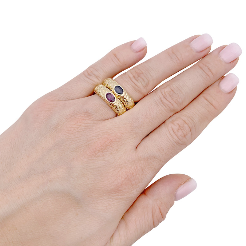 Set of 2 Chaumet rings "Carrosse" collection, yellow gold and coloured sapphires.