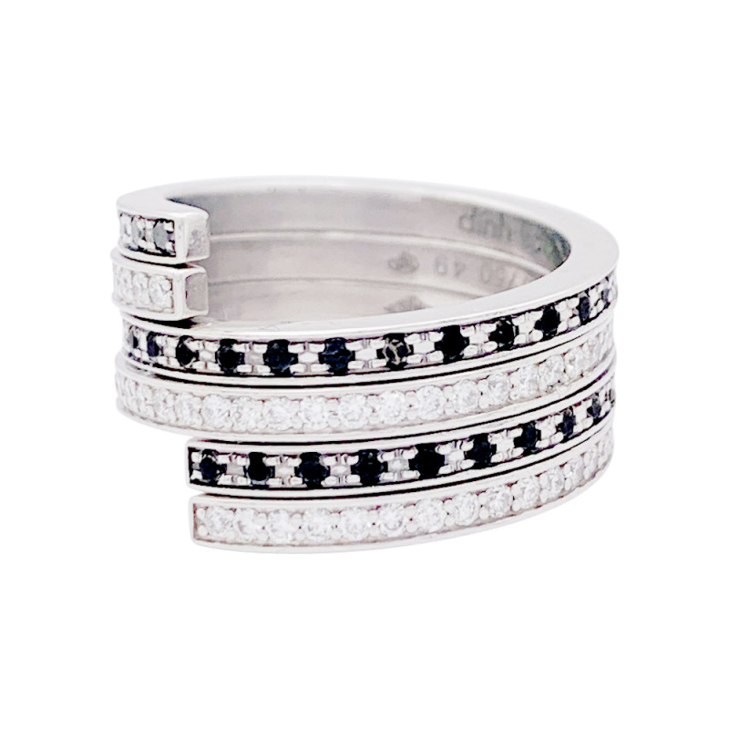 Bagues Dinh Van, "Spirale", or blanc, diamants et diamants noirs.