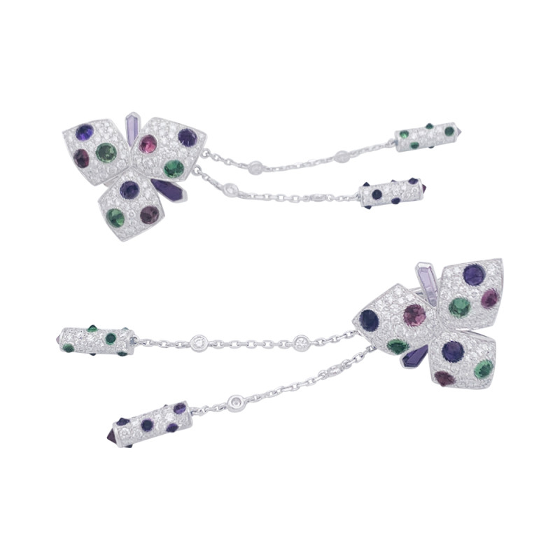 Boucles d'oreilles  Cartier, "Caresse d'Orchidée", or blanc, diamants, pierres de couleur.