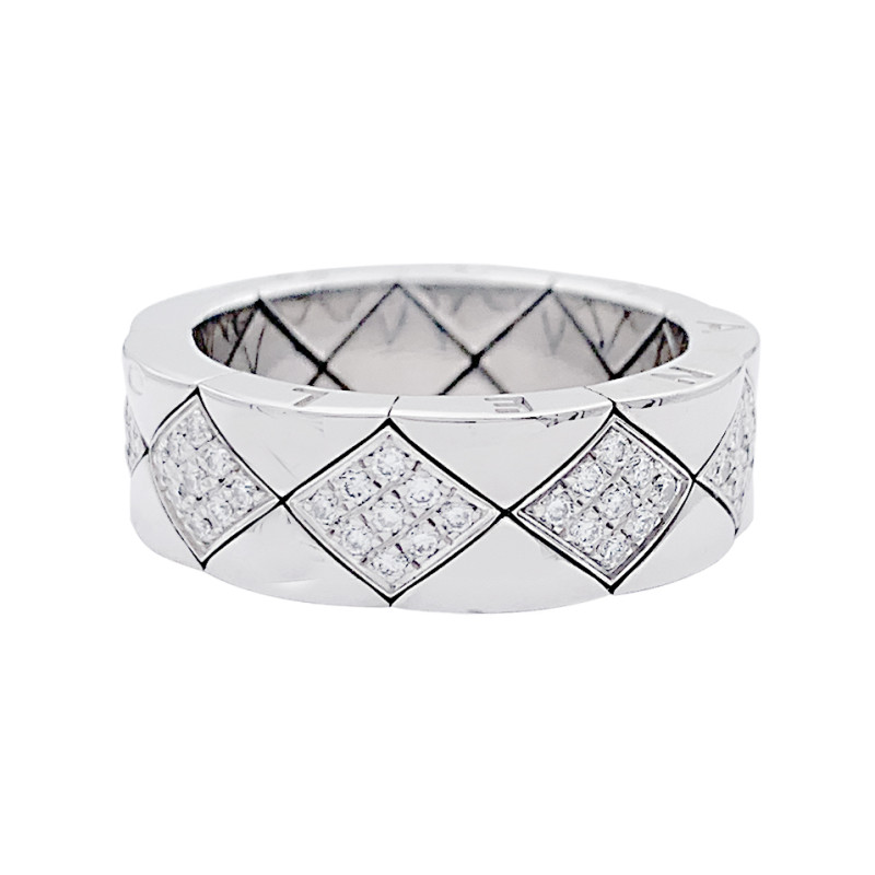 Chanel white gold and diamonds ring, "Matelassé" collection.