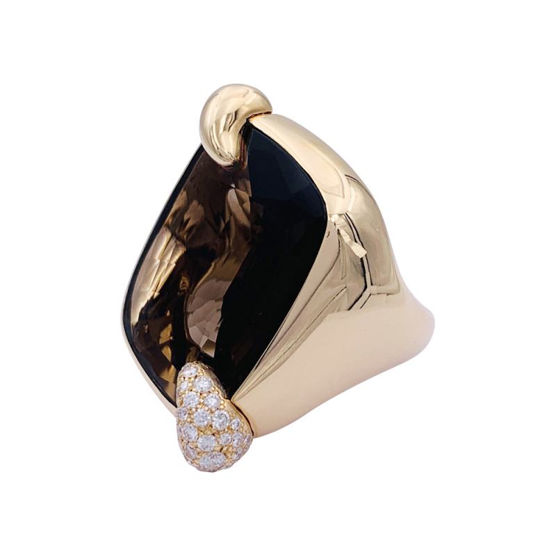 Pomellato gold, smoked quartz and diamonds ring, "Ritratto" collection.