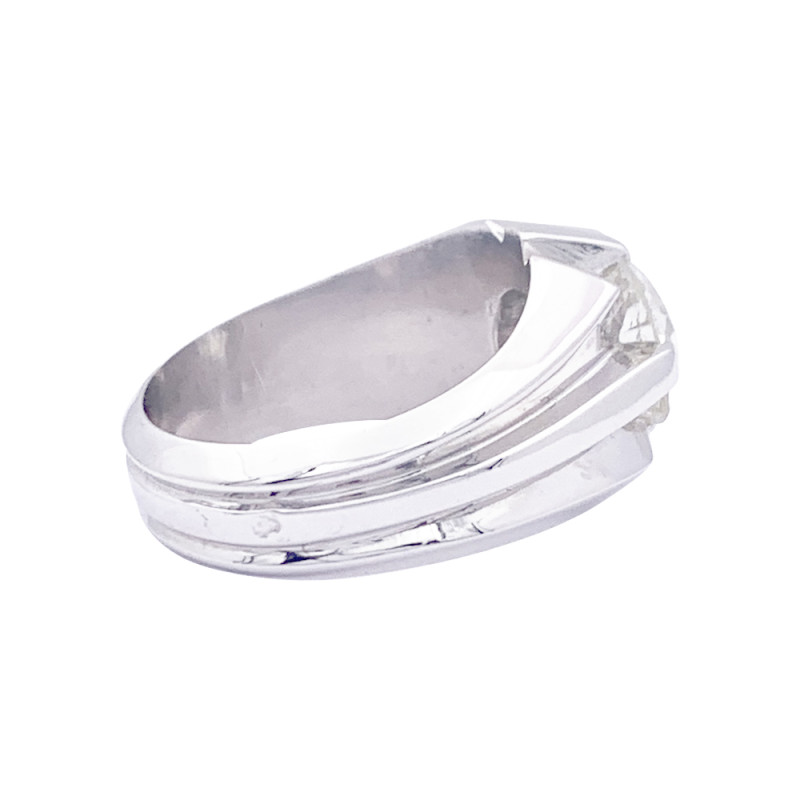 White gold, diamond Art Deco style ring.