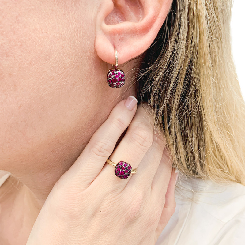 Pomellato two golds and rubies earrings, "Nudo" collection.