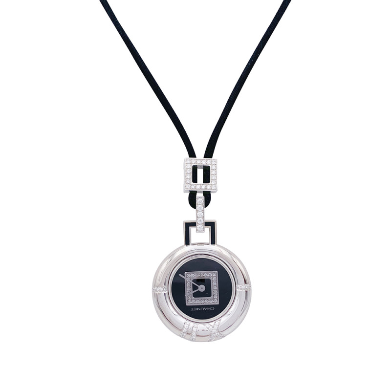 Chaumet white gold pendant watch, "Anneau" collection.