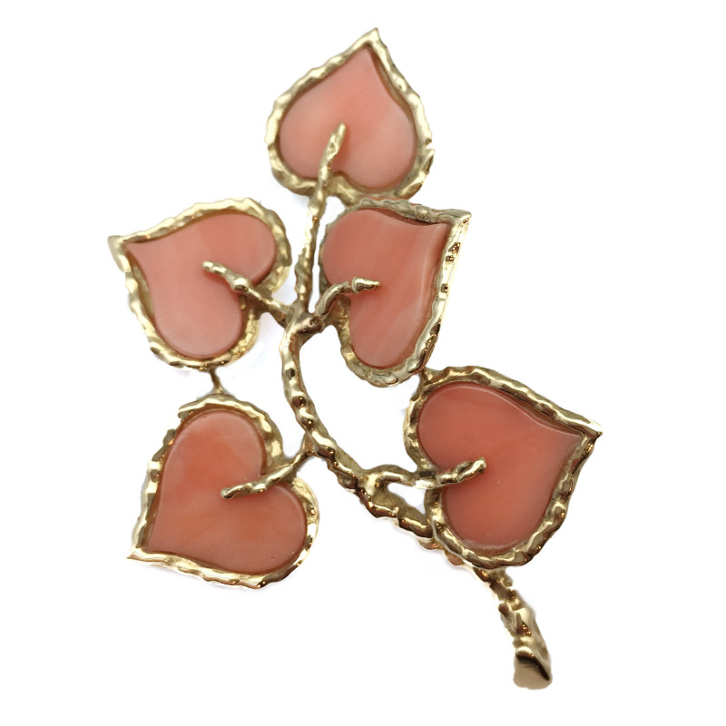 Yellow gold brooch Love tree set with five coral hearts.