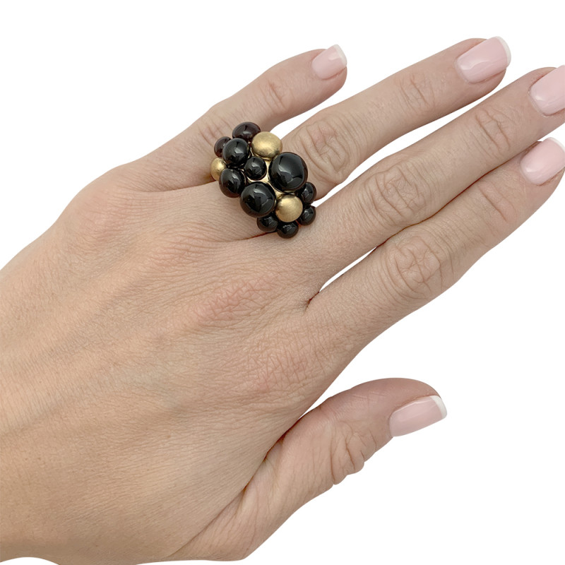 Pomellato garnet ring, "Mora" collection.