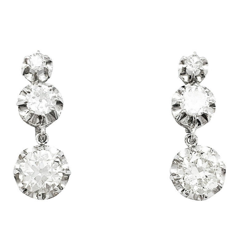 Platinum diamonds earrings. 1,60ct