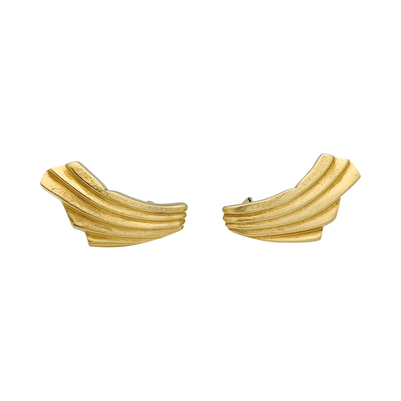 Boucles d'oreilles Lalaounis "Drapé" en or jaune.