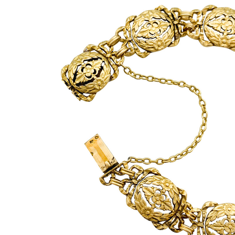 Bracelet en or jaune à maillons style Louis XVI.