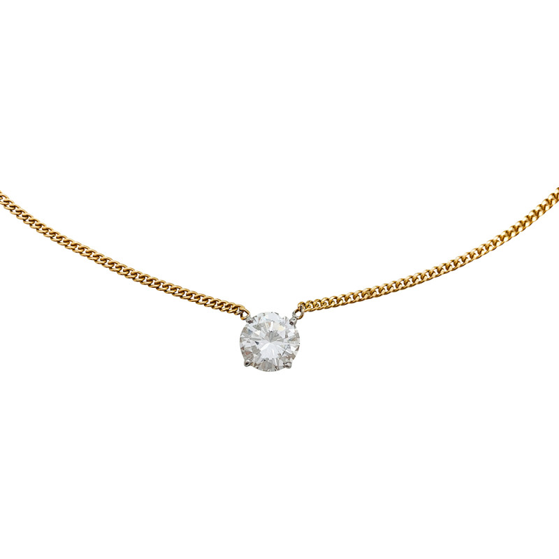 Two golds 2,17 carats solitary diamond necklace.