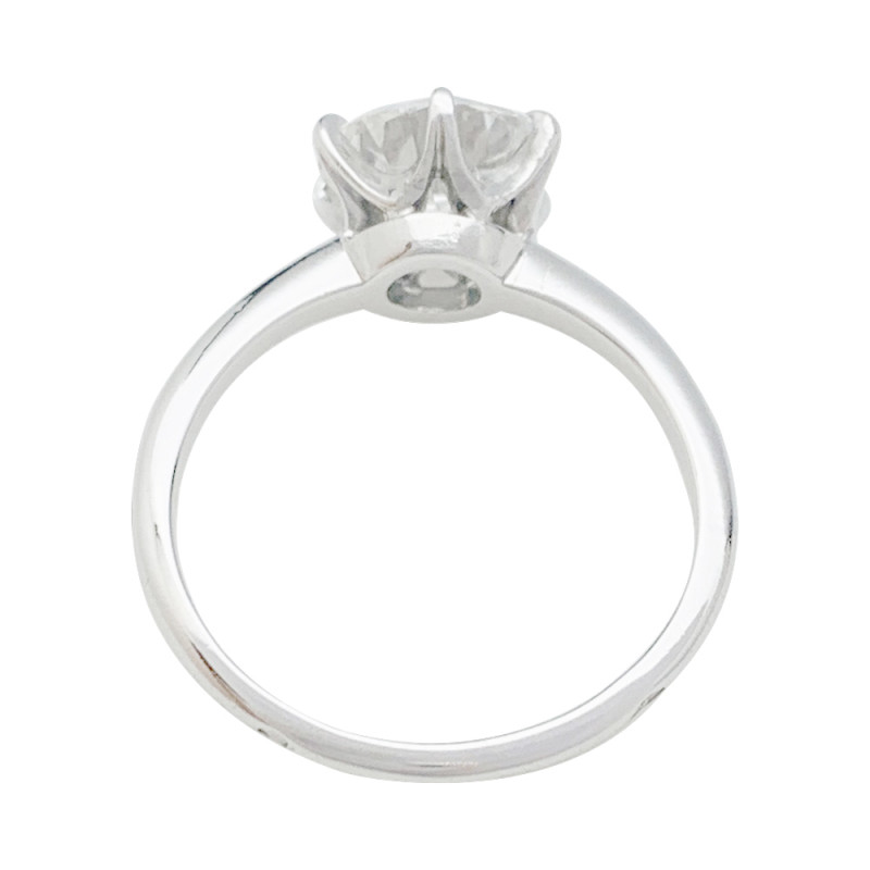 Platinum solitary ring, 2,23 cts.